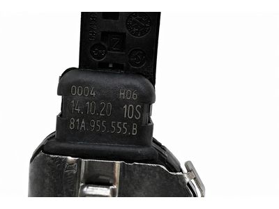 Audi 81A-955-555-B