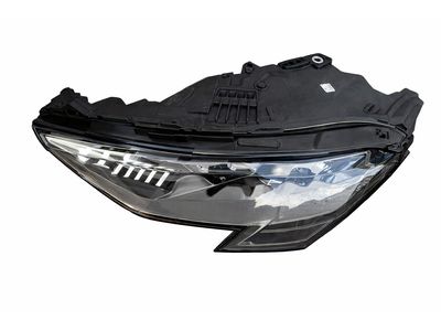 Audi 8Y0-941-011-B
