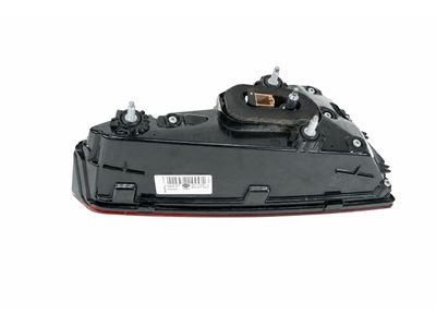 Audi 8W5-945-094-A