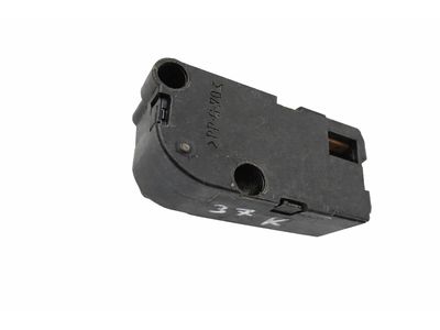 Audi 1J0-941-295-A