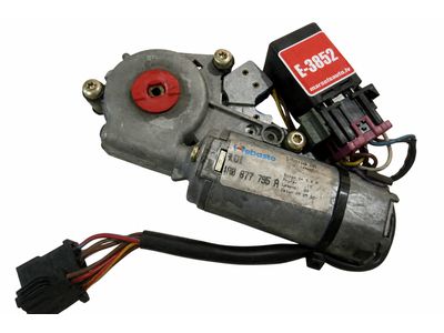 1992 Audi 100 Quattro Sunroof Motor - 4A0-877-795-A
