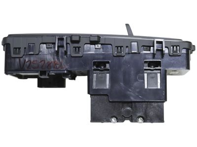 Audi 8Y0-713-059-E