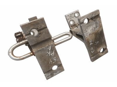Audi 4D0-831-401