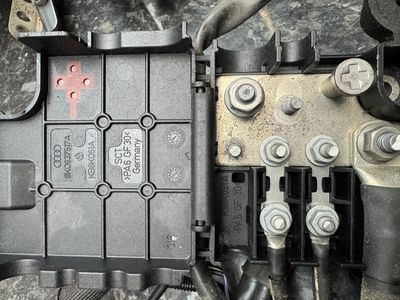 Audi 8K0-941-029-AS