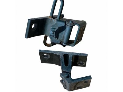 Audi 4D0-831-411-D