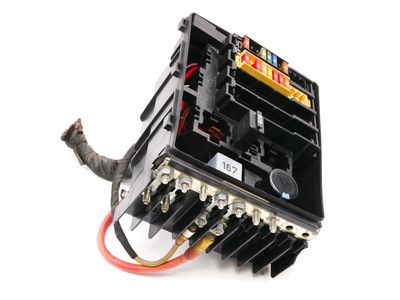 Audi 8J0-941-004-C