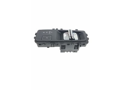 Audi 8Y0-713-059-D