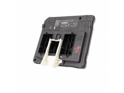 Audi 1EA-937-089-Q