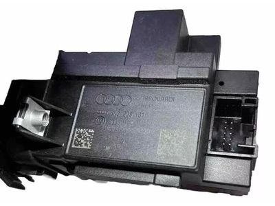 Audi 8K0-920-981-R