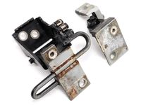 Audi 8D0-831-412-F Lower Hinge Audi 8D0-831-412-F Lower Hinge