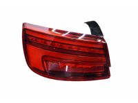 Audi 8V5-945-091-A Tail Lamp Assembly