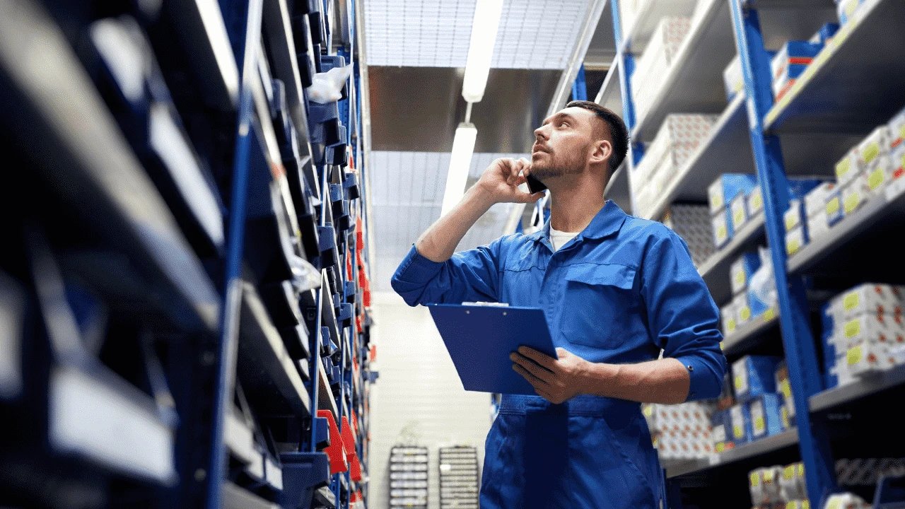 Large parts inventory in the warehouse